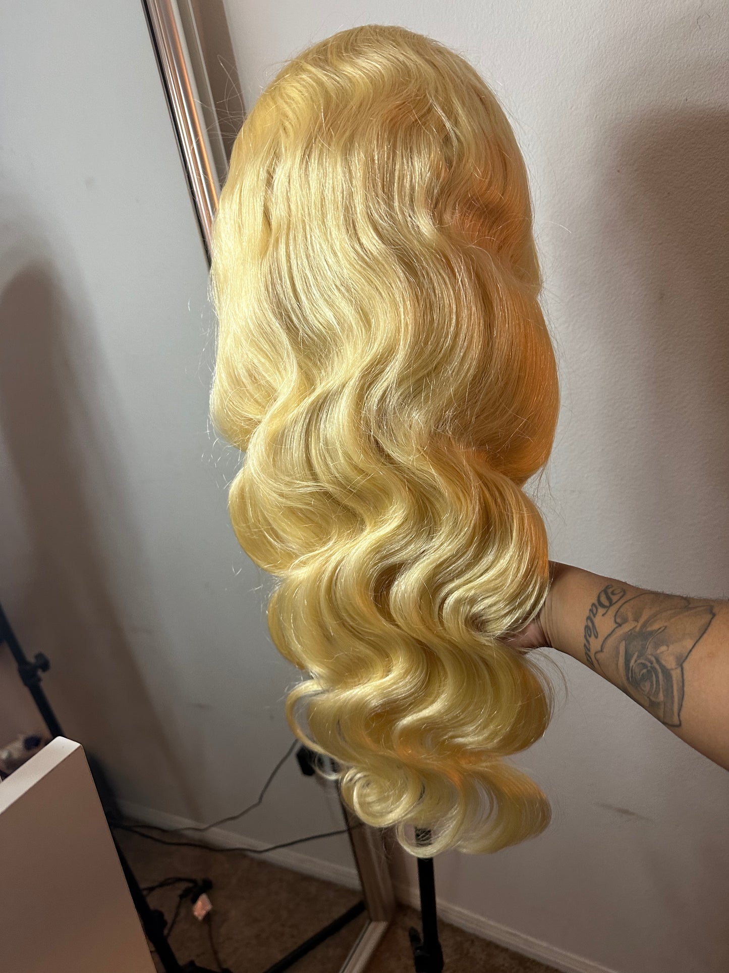 13x4 613 Hd Lace Frontal wig